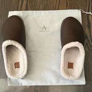 Aquatalia Bennett Soft Clf/Shear Mules & Clogs